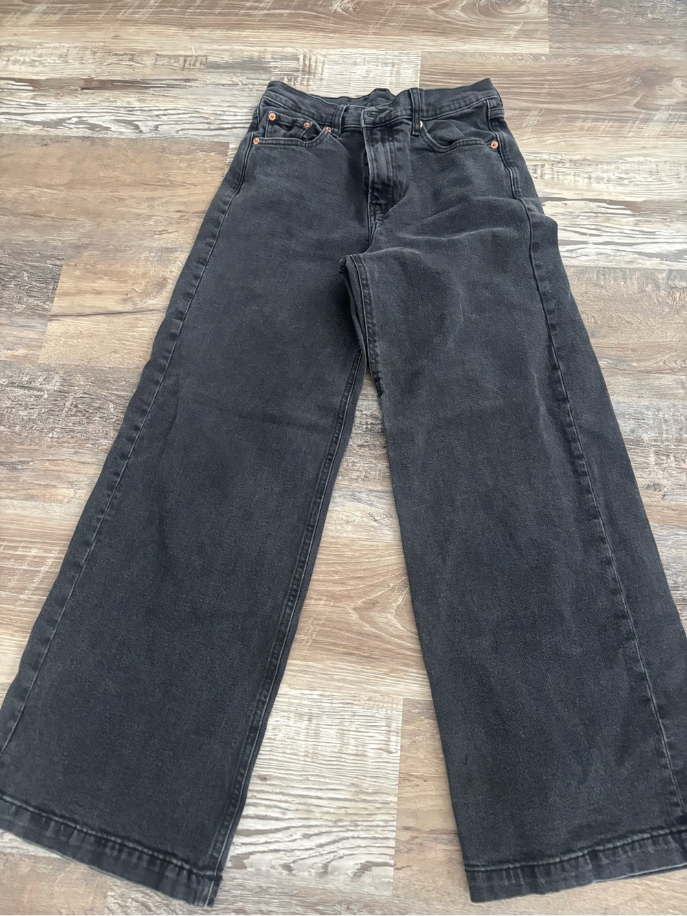 GAP Wide Leg Flare Jeans in Washed Black